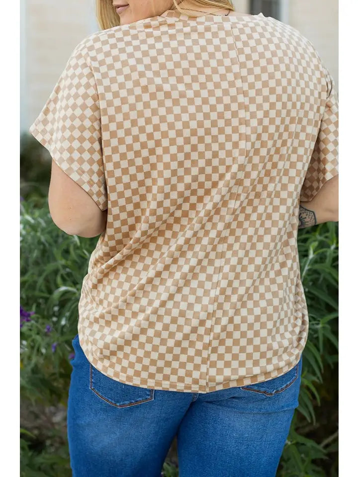 Plus Size Checker Round Neck T-Shirt 🏁